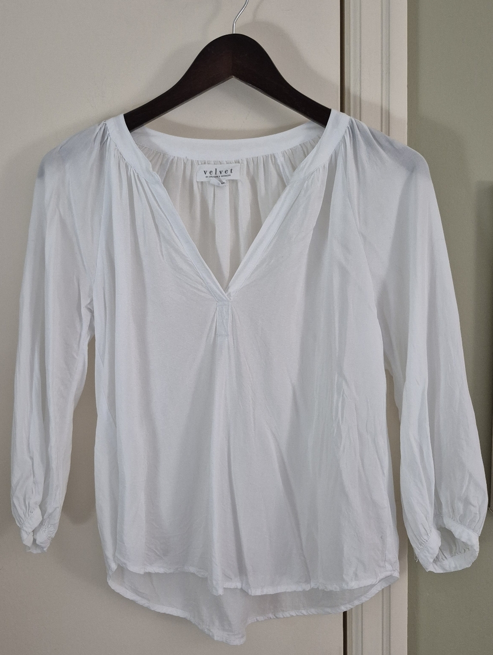 EUC Velvet By Graham & Spencer Soft White Popover Blouse, XS